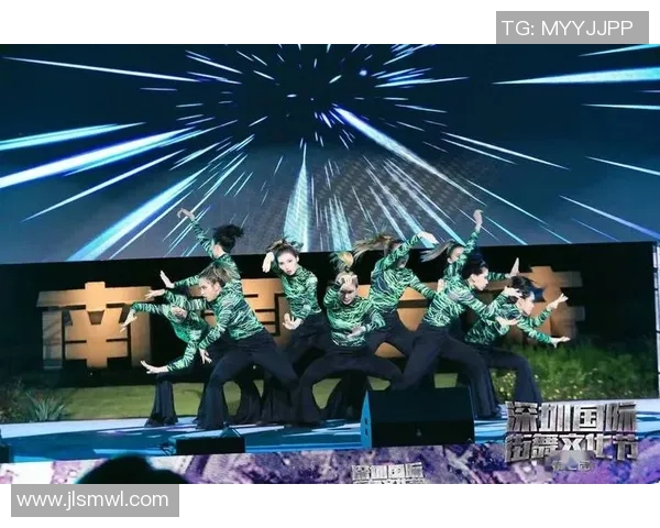 深圳街舞队的逆袭之路：从默默无闻到舞台之巅的奋斗故事